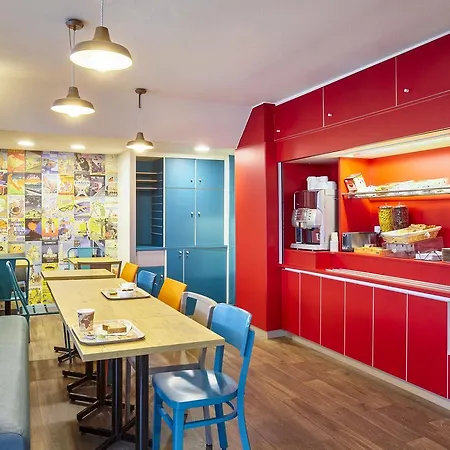 Hotel Hotelf1 Centre Courtine Gare Tgv *