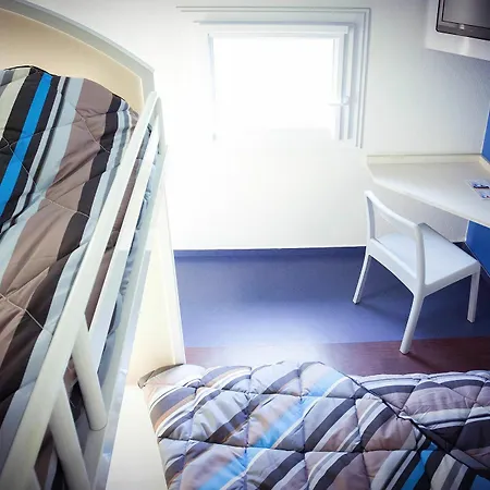 Hotel Hotelf1 Centre Courtine Gare Tgv